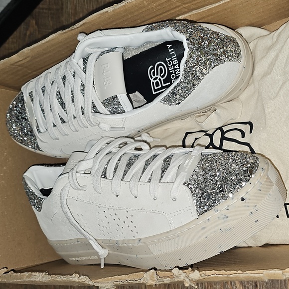 P448 White and Glitter Silver Sneakers Size 38 New - Picture 10 of 13